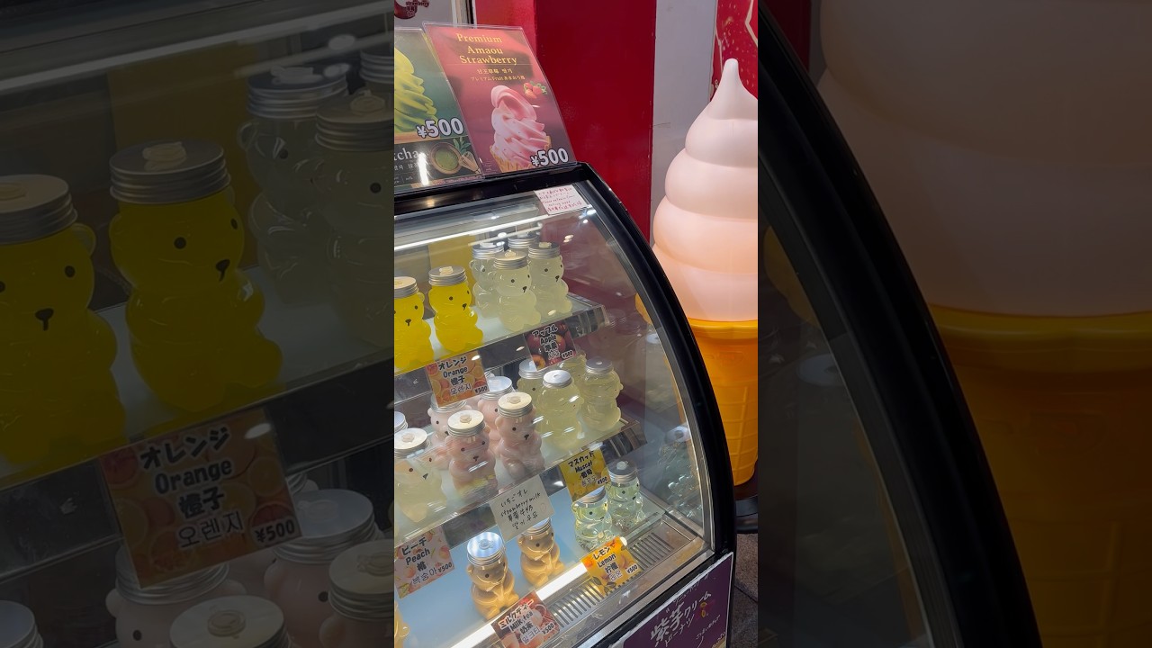 sweet dessert's in Osaka japan 