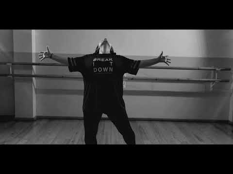 Raaton Ko Uth Uth kar Jinke Liye Rote Hain vah Apne makano Mein chain se sote Hain 2020 Karni sad so