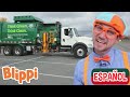 Blippi Recicla con los Camiones de la Basura | Aprende con Blippi | Blippi Español | Moonbug Kids