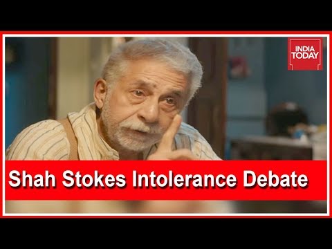Naseeruddin Shah Stokes Intolerance Debate | People`s Court