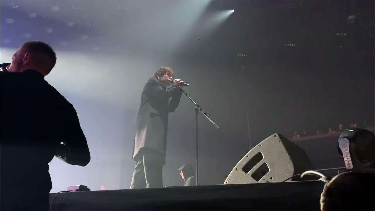 тоска и слезы. душа плачет. душа человека. три дня дождя байполар. стихи о дожде красивые.