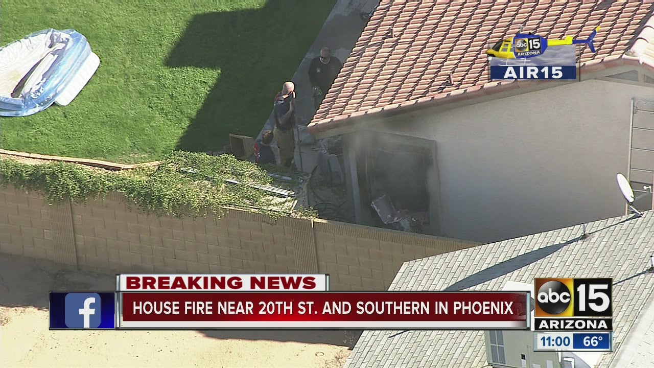 Mother and children escape house fire in Phoenix - YouTube