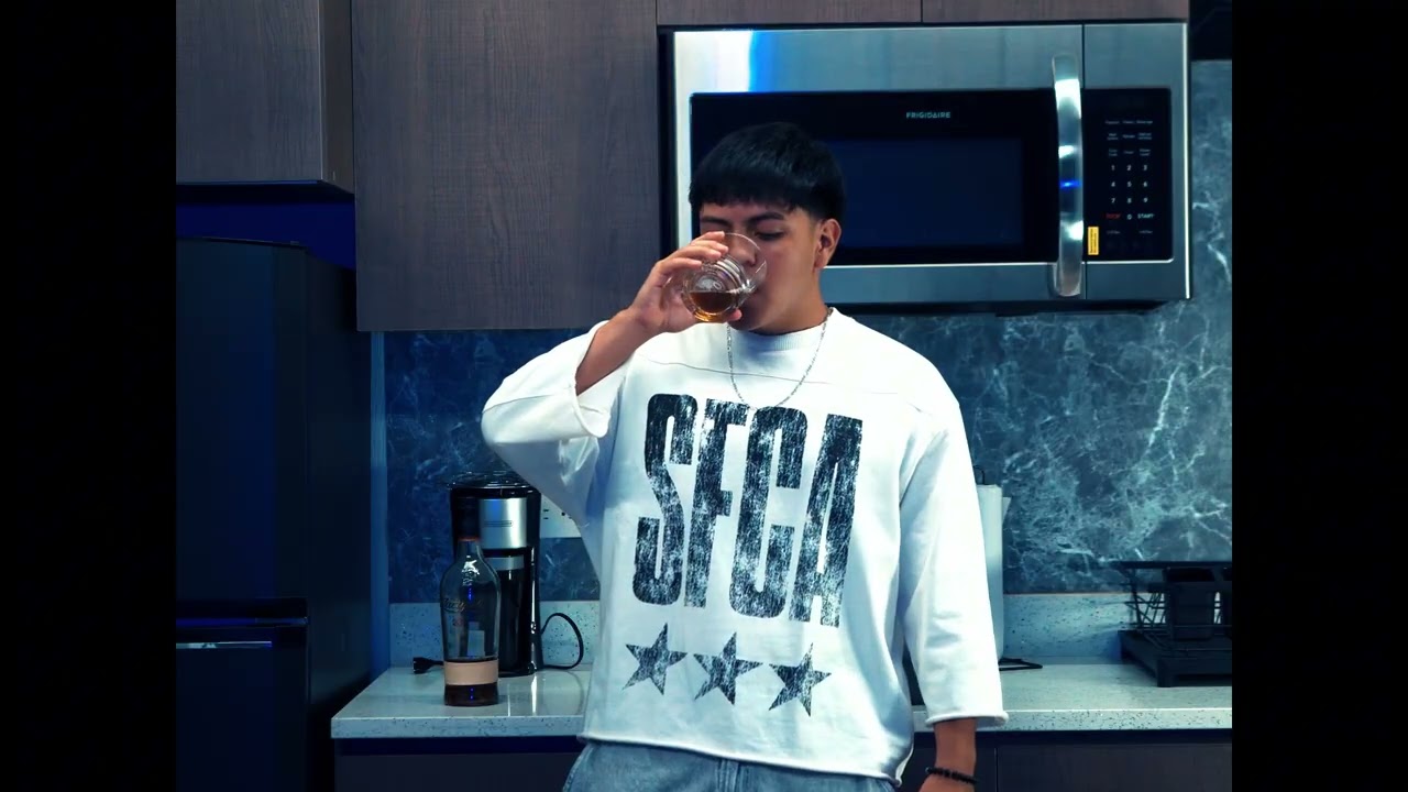 HUNDIDO - Keroy (Visualizer Oficial)