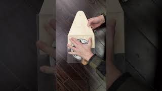 323. Stop fighting your router anchor it! #makethings #mtbitesize #router
