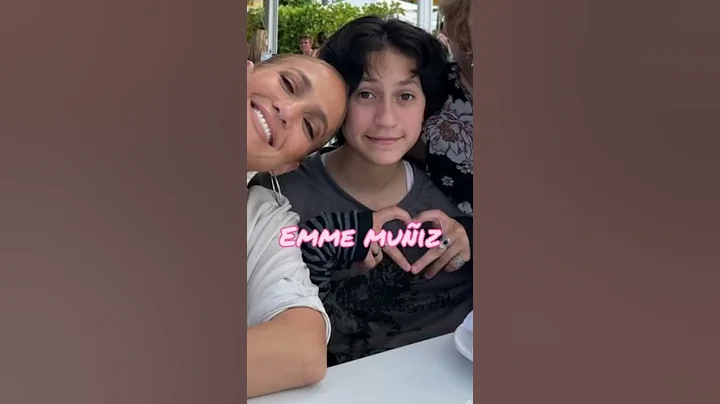 Suri Cruise, Emme Muiz, Samantha Amme, Selin Rudol...