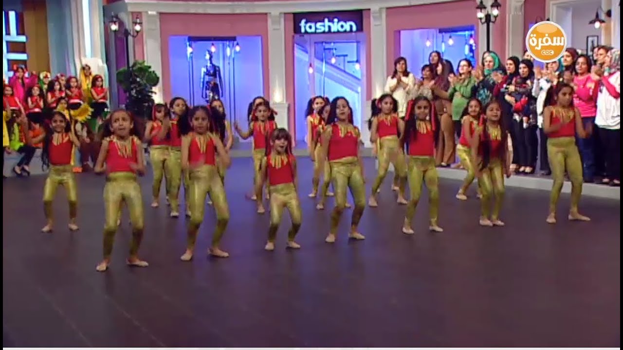 استعراض علي أغنية Ai se Eu Te Pego | شارع شريف