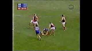 Western Bulldogs v Essendon AFL round 14 - 2002. Exciting climax