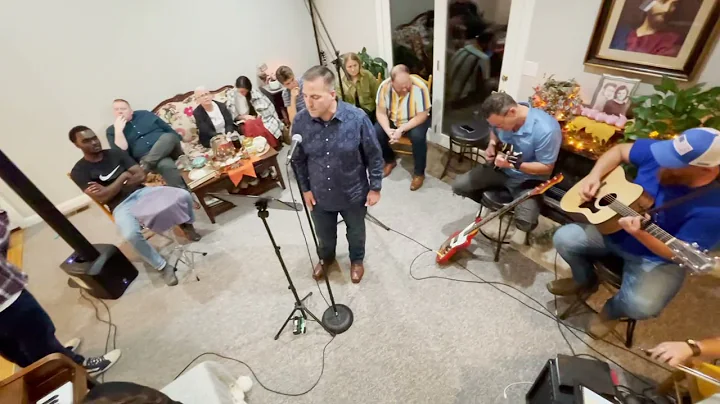 Jesus Loves Me [Live in Charlestown, Indiana] - Alive & Well