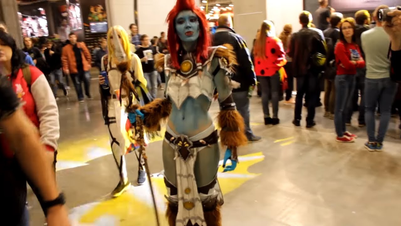Darkspear Troll (Warcraft) Cosplay at Comic Con 2017