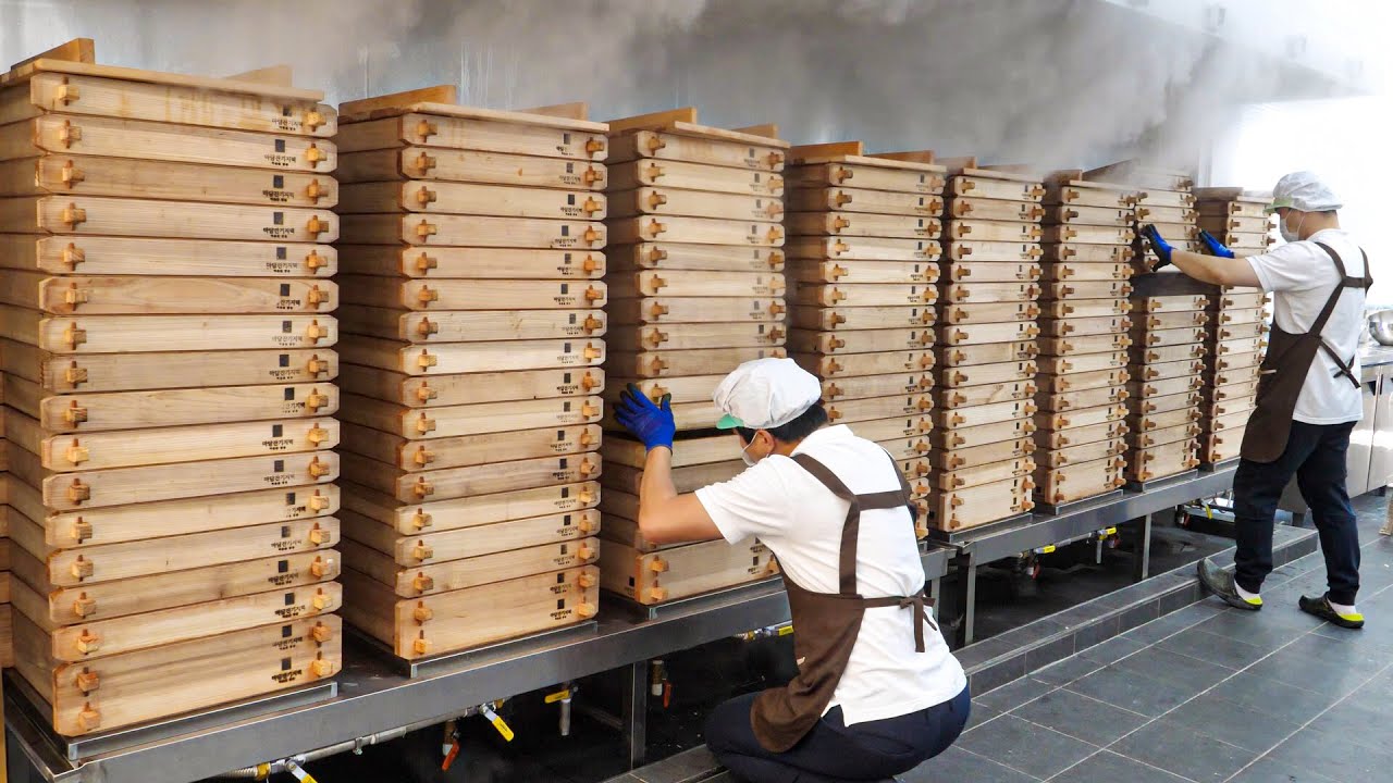 Фабрика рисовых лепешек в улье !! Рисовый пирог, приготовленный традиционным корейским способом