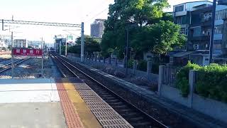 2017/08/29 竹南站 2052次區間快車 進站