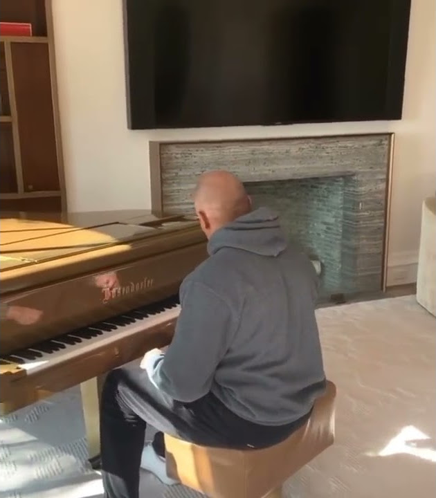 Dr Dre Still D.R.E piano