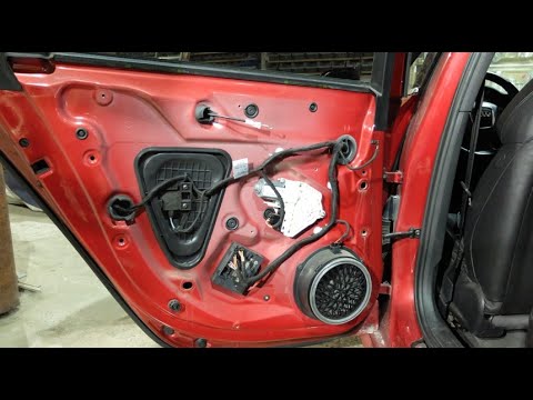как снять обшивку двери ауди а6 с5