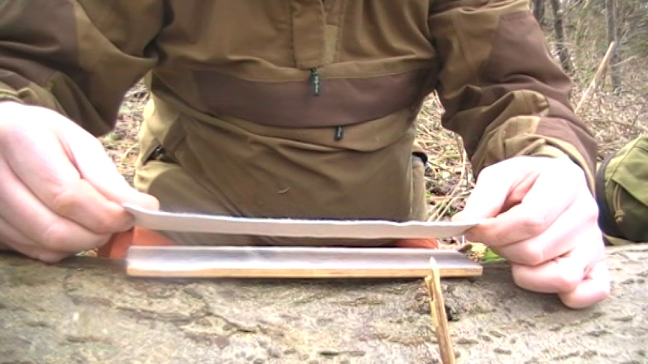 Bushcraft Simples - Stropping board - Bushcraft skills -  Descattys