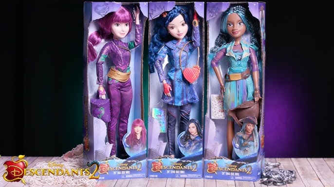 Disney Descendants 2 - UMA Isle of the Lost Doll - NEW