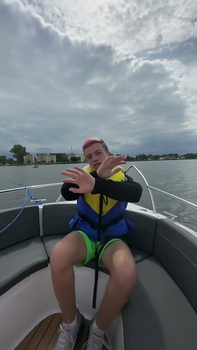 ANIOŁ NA BLOKACH JUŻ O 16:00! #shorts #woners #viral