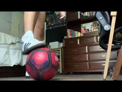 Get Faster Feet in 10 Minutes! 10 Min Footwork Workout