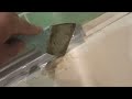 Как облезает жидкий акрил на ванне