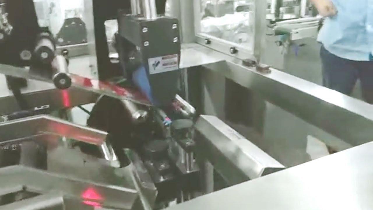 automtic tubes sticker labeling machine rotary type tube labeller equipment hose labels applicator