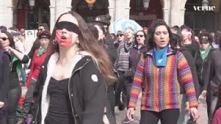 'Un violador en tu camino', el himno feminista global, suena en la plaza Mayor de Madrid I VERNE