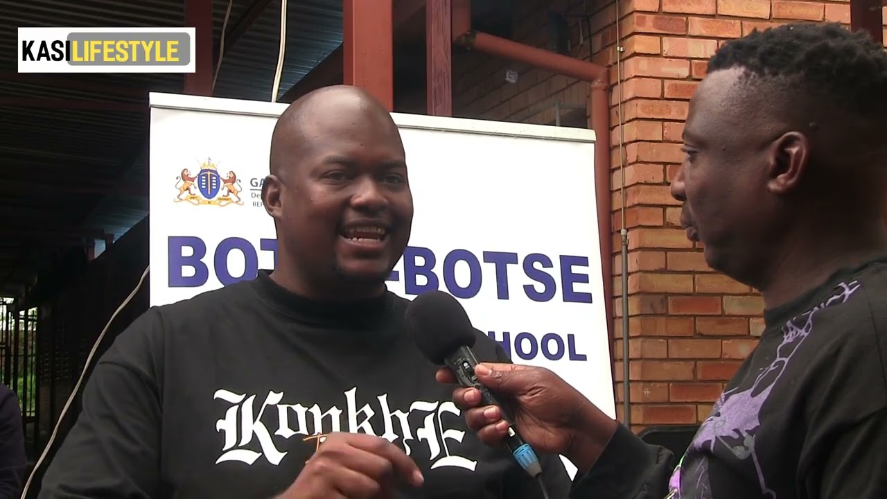 BOTSE BOTSE  HIGH SCHOOL RECIEVE SCHOOL UNIFORMS DONATION FROM SASSA