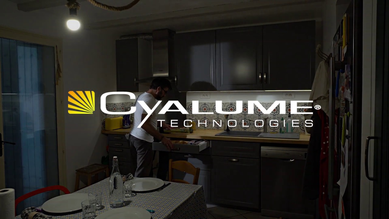 Emergency lighting for home safety in case of power outages: Cyalume Lightsticks solution