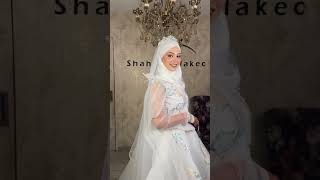 Amazing and confident bride with hijab screenshot 1