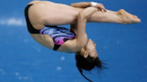 Olympic heroes dive into Hong Kong - DayDayNews