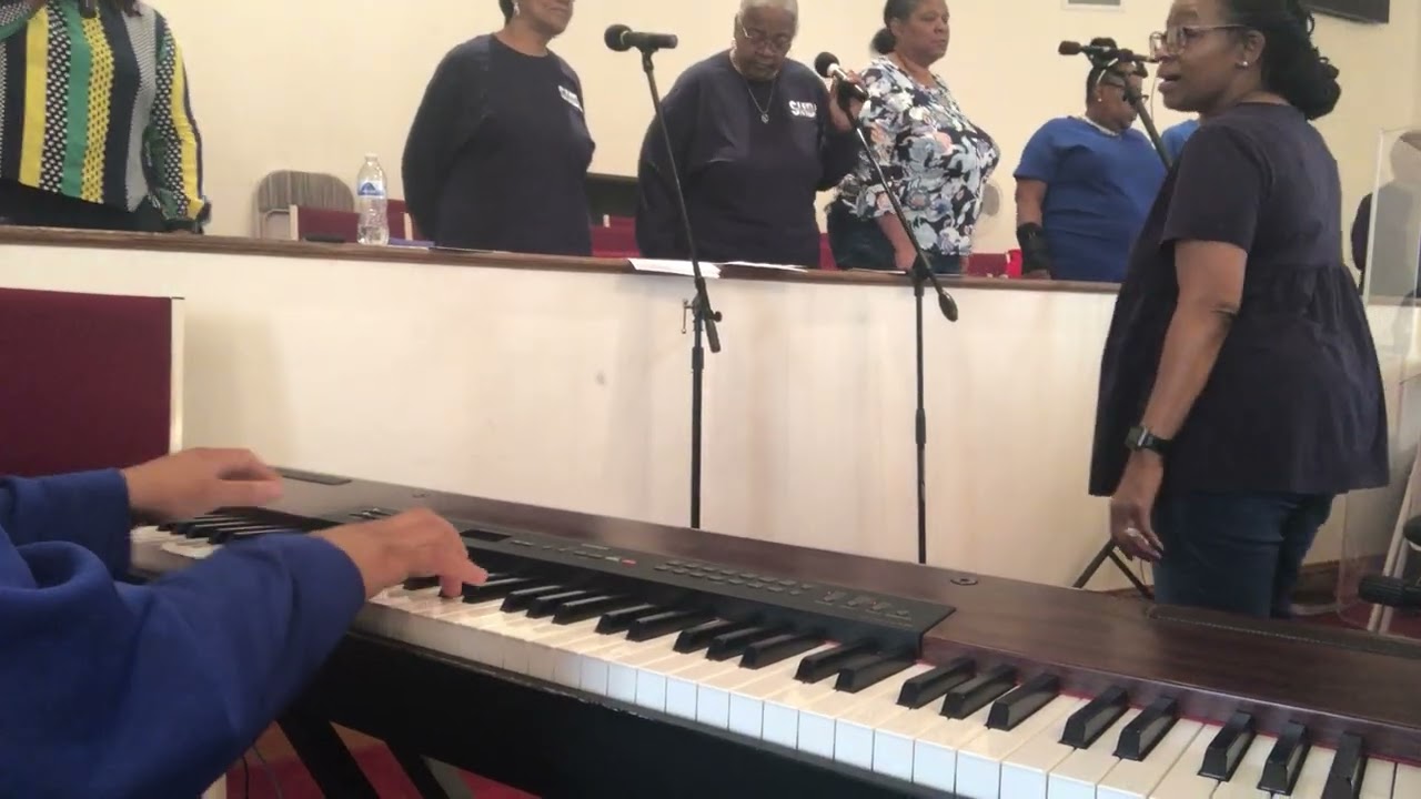 Closing Selection: I Still Have a Praise Inside of Me #alfredonkeys 