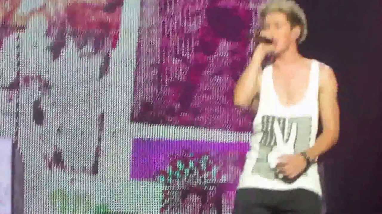 One Direction TMH Tour - I Would - Adelaide 25/9/13