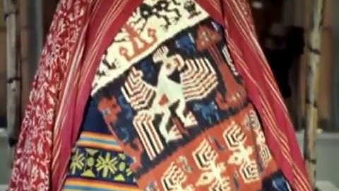 Leven en Dood op Sumba - Life and Death on Sumba