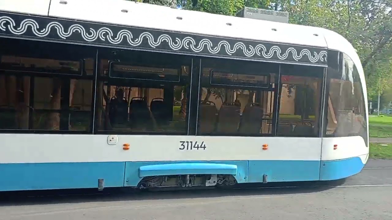 Трамвай 71-931 Витязь-М номер 31144. Учебный (Нет посадки).