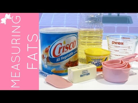 Hacks For How To Measure Butter, Shortening & Ingredients // Lindsay Ann Bakes