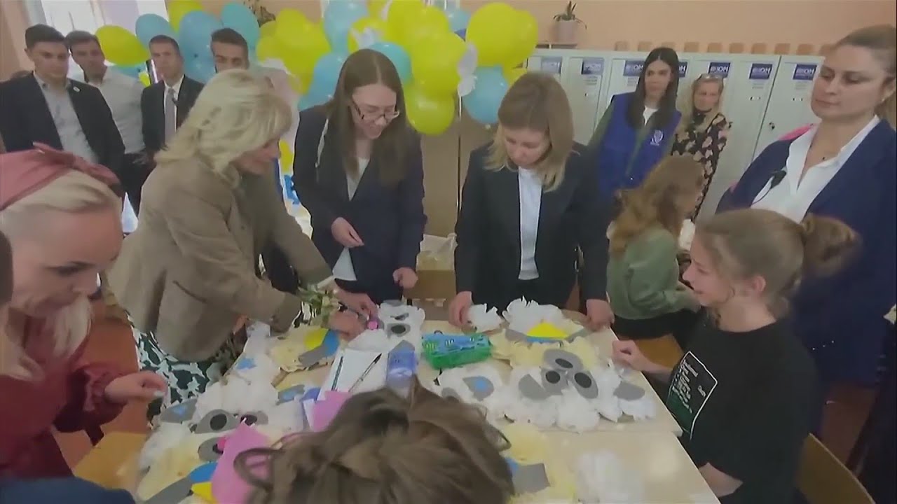 Jill Biden pays surprise visit to Ukraine, meets first lady
