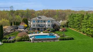 22 Nature Ln, Shelton, CT 06484