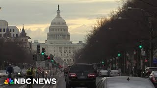 Congressional leaders meet with Biden in hopes of averting government shutdown