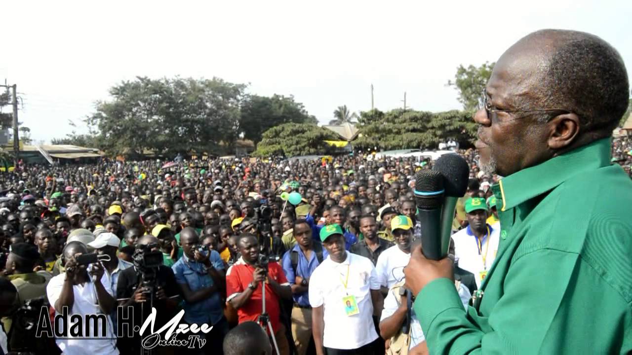 MAGUFULI AKIHUTUBIA NYUMBANI KWAKE CHATO