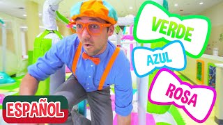 Blippi Español visita un patio de juegos cubierto | Videos Educativos | Aprender los colores y mas