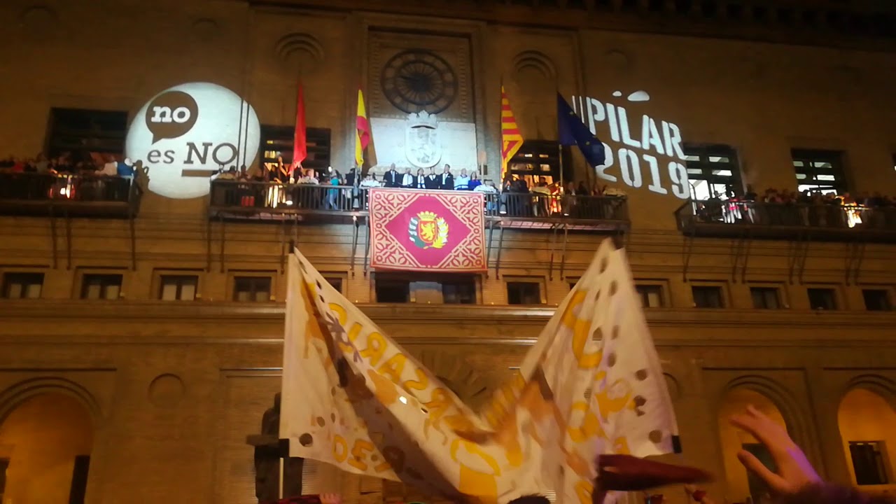 Chupinazo de las fiestas del Pilar y fuegos artificiales