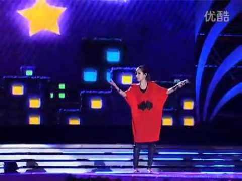 ELVA蕭亞軒 - 四川攀枝花文藝晚會 （最熟悉的陌生人）