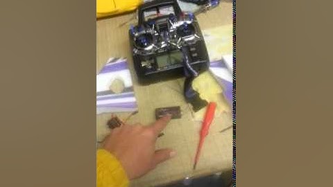 FrSky D8R-II PLUS - 2.4Ghz 8CH Receiver with Telemetery  BIND