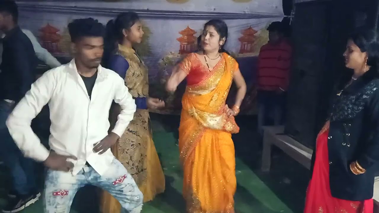 #video mr विष्णु राज और विनिता विश्वकर्मा का रियल्टी डांस ज़रूर देखे