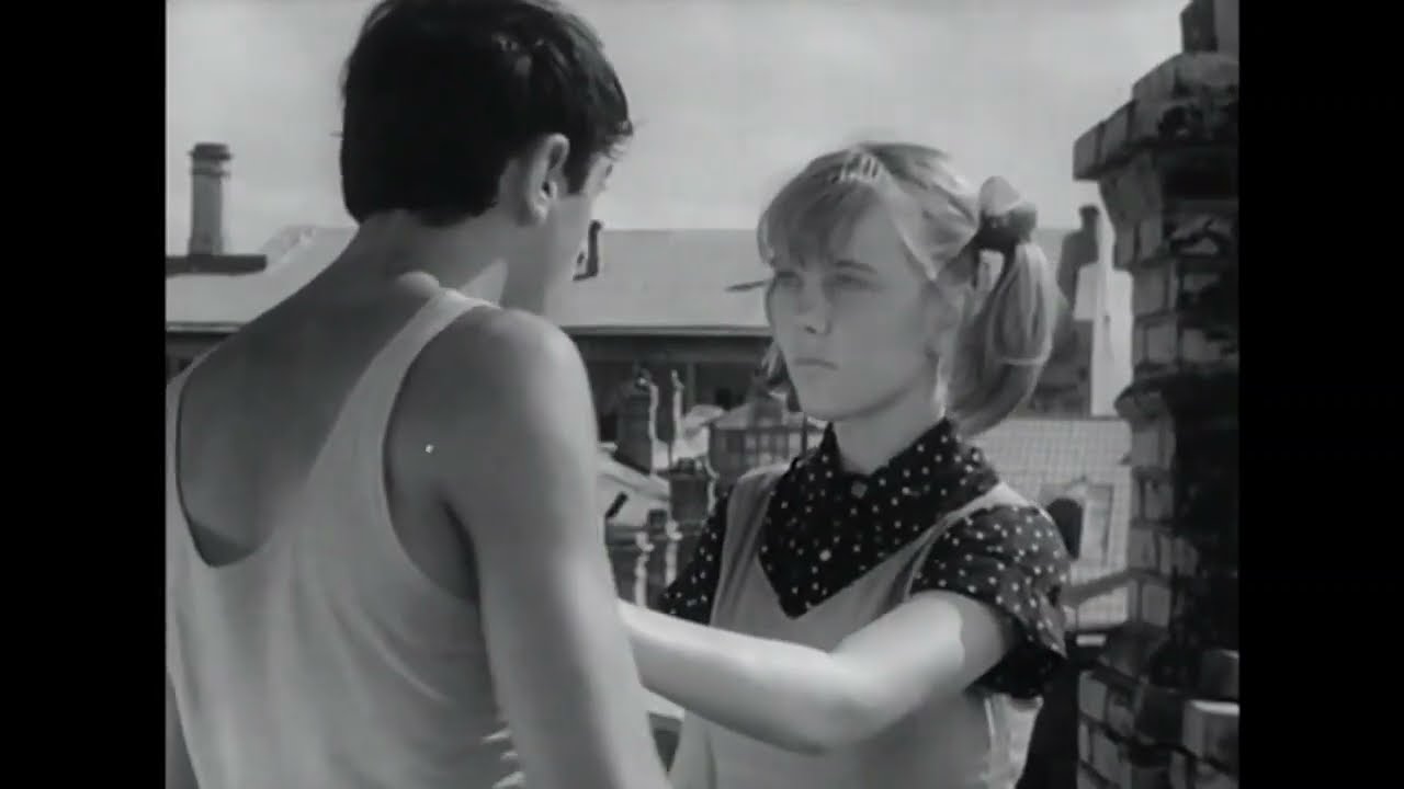 Bizim Cəbiş müəllim (film, 1969).Sənin adını niyə Makedon qoyublar?Qısa  fraqmentlər
