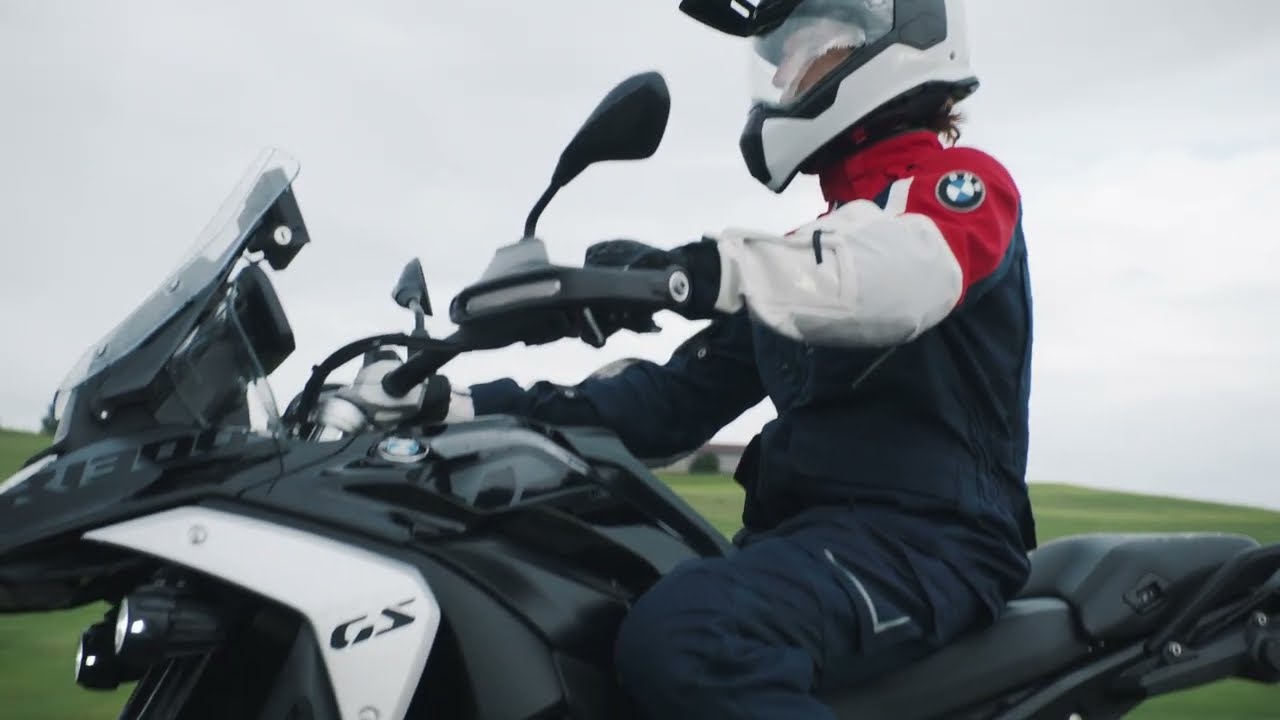Dit is dé nieuwe Gear & Garment-collectie voor 2026 van BMW Motorrad
