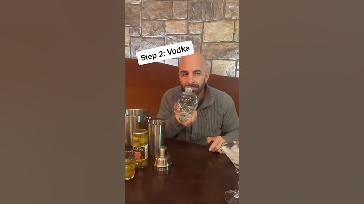 What’s the difference between a dirty and regular martini? 🍸