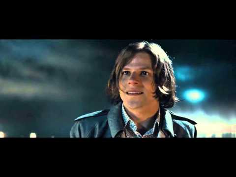 Бэтмен против Супермена: На заре (2016)