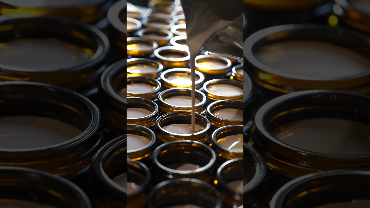 Pouring Matte Creme | Effortless Texture & Hold: Natural Matte Cream for All Hair Types