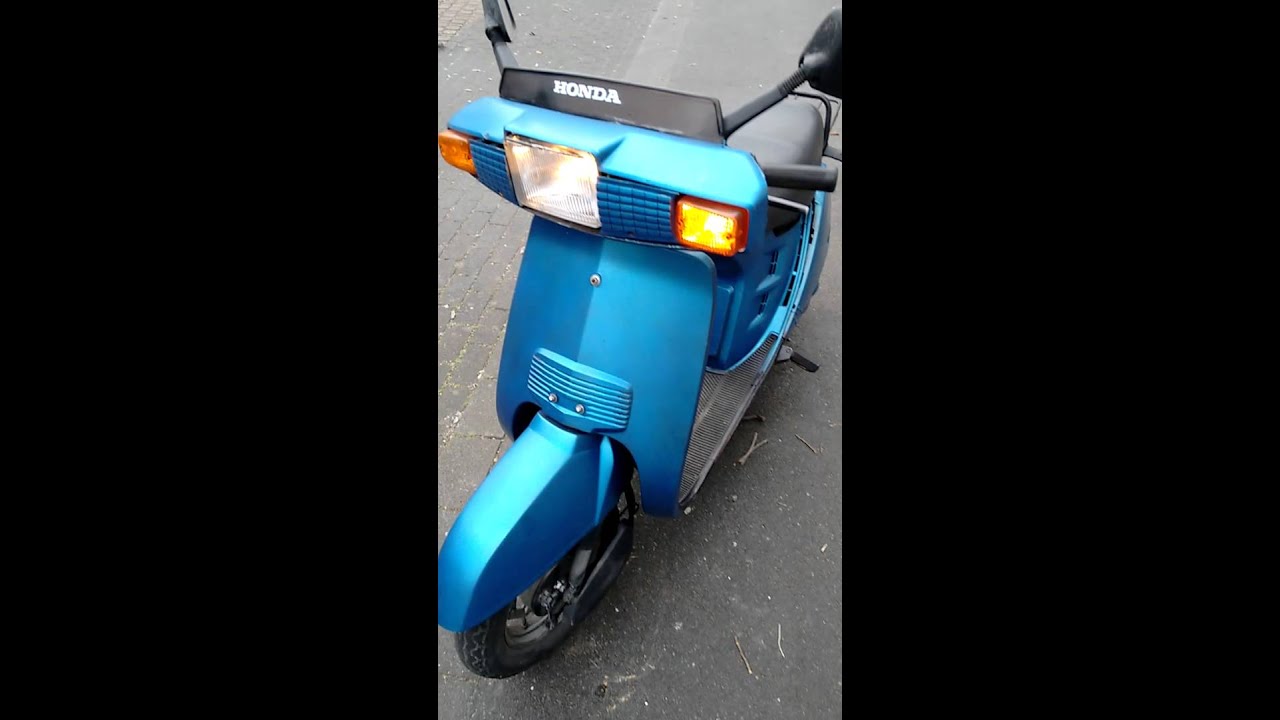 Honda lead af01