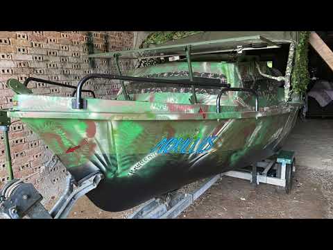 BATEAU CABINE MODIF TERMINE (Peche de la carpe)