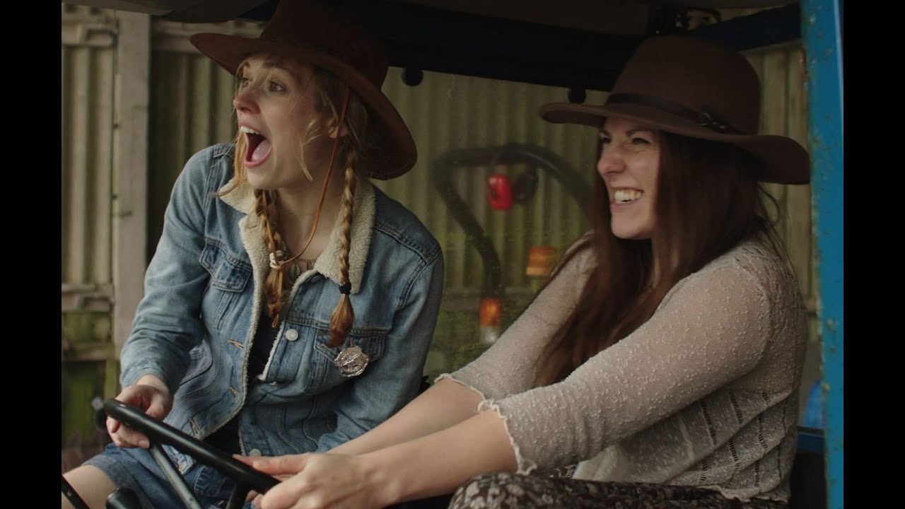 True Foxes - Higher (Official Music Video)